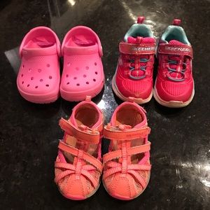 Bundle of Crocs Skechers Merrell